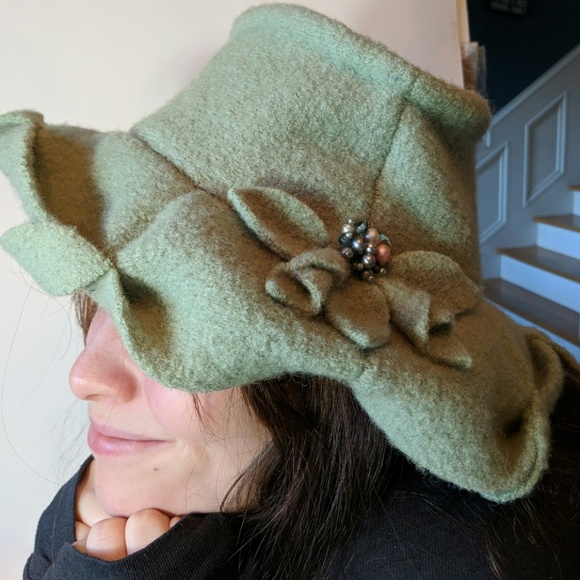 NWT Artisan Wool Hat One Of A Kind Sage Green - Picture 3 of 7